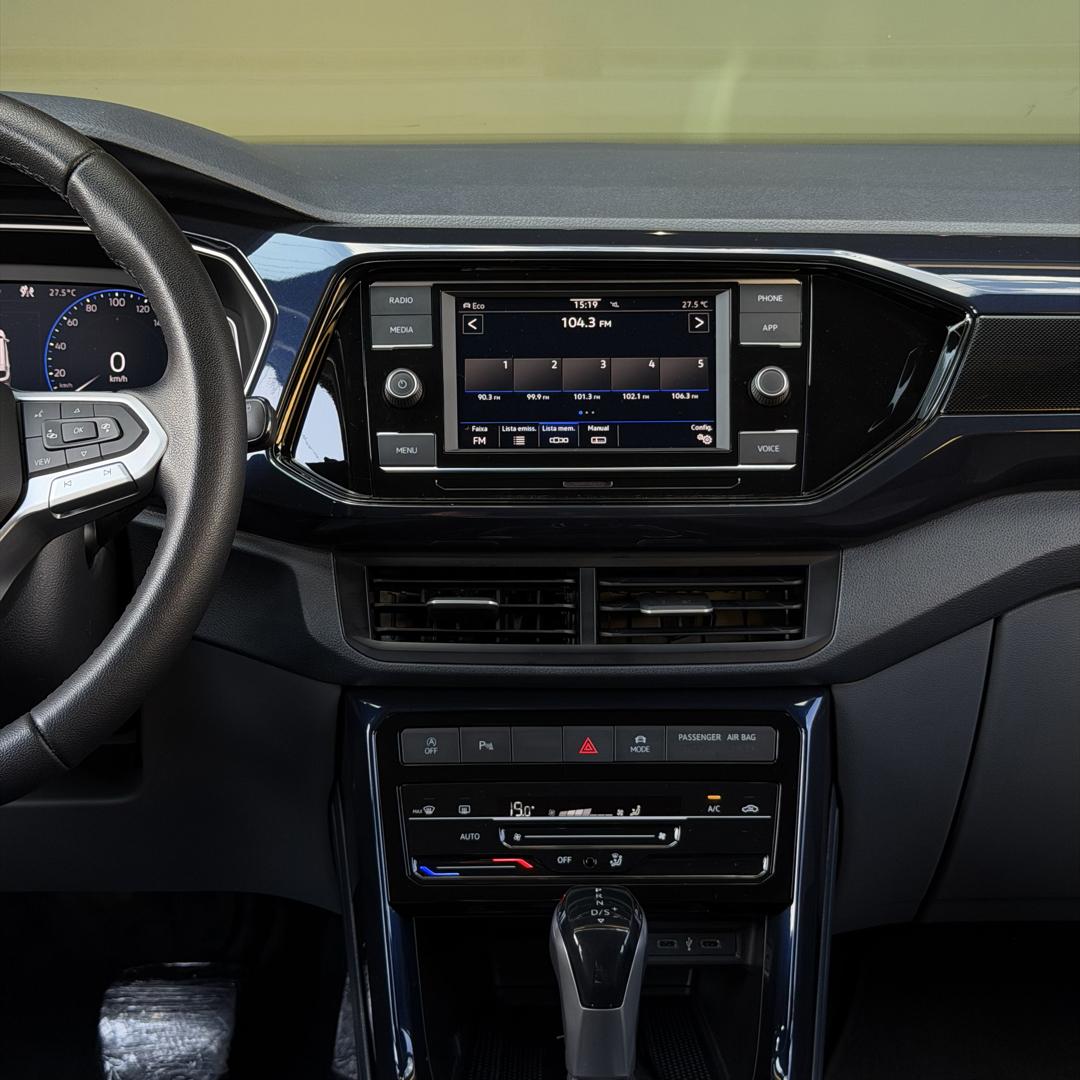 VOLKSWAGEN T-Cross - Foto