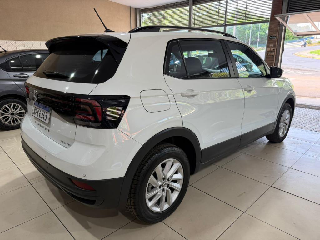 VOLKSWAGEN T-Cross - Foto