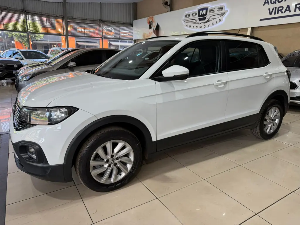 VOLKSWAGEN T-Cross - Foto