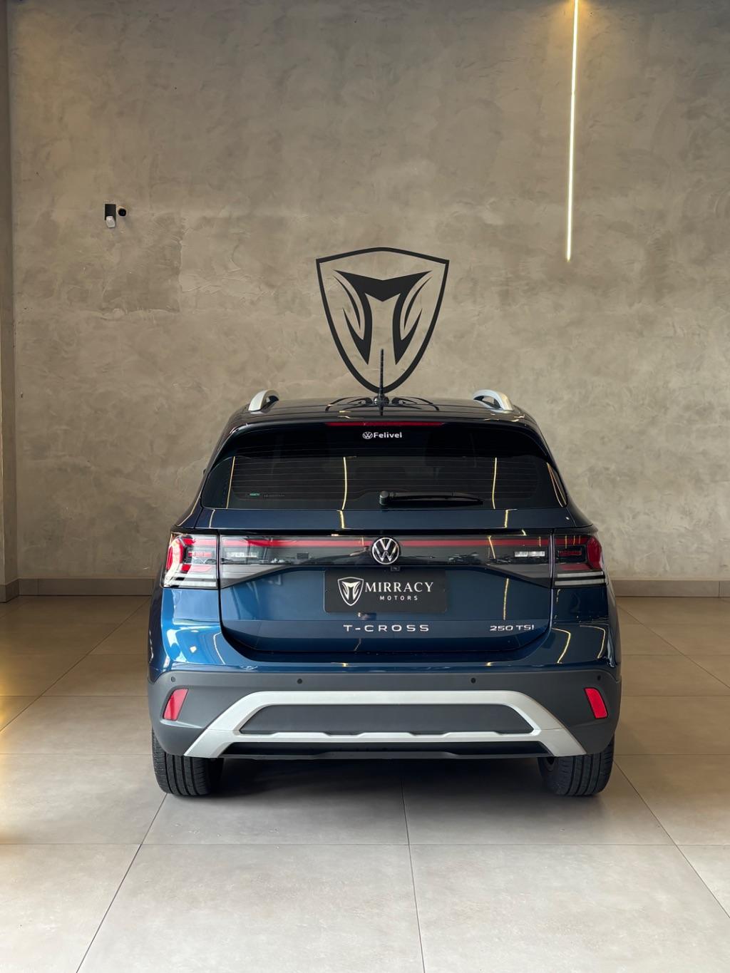 VOLKSWAGEN T-Cross - Foto