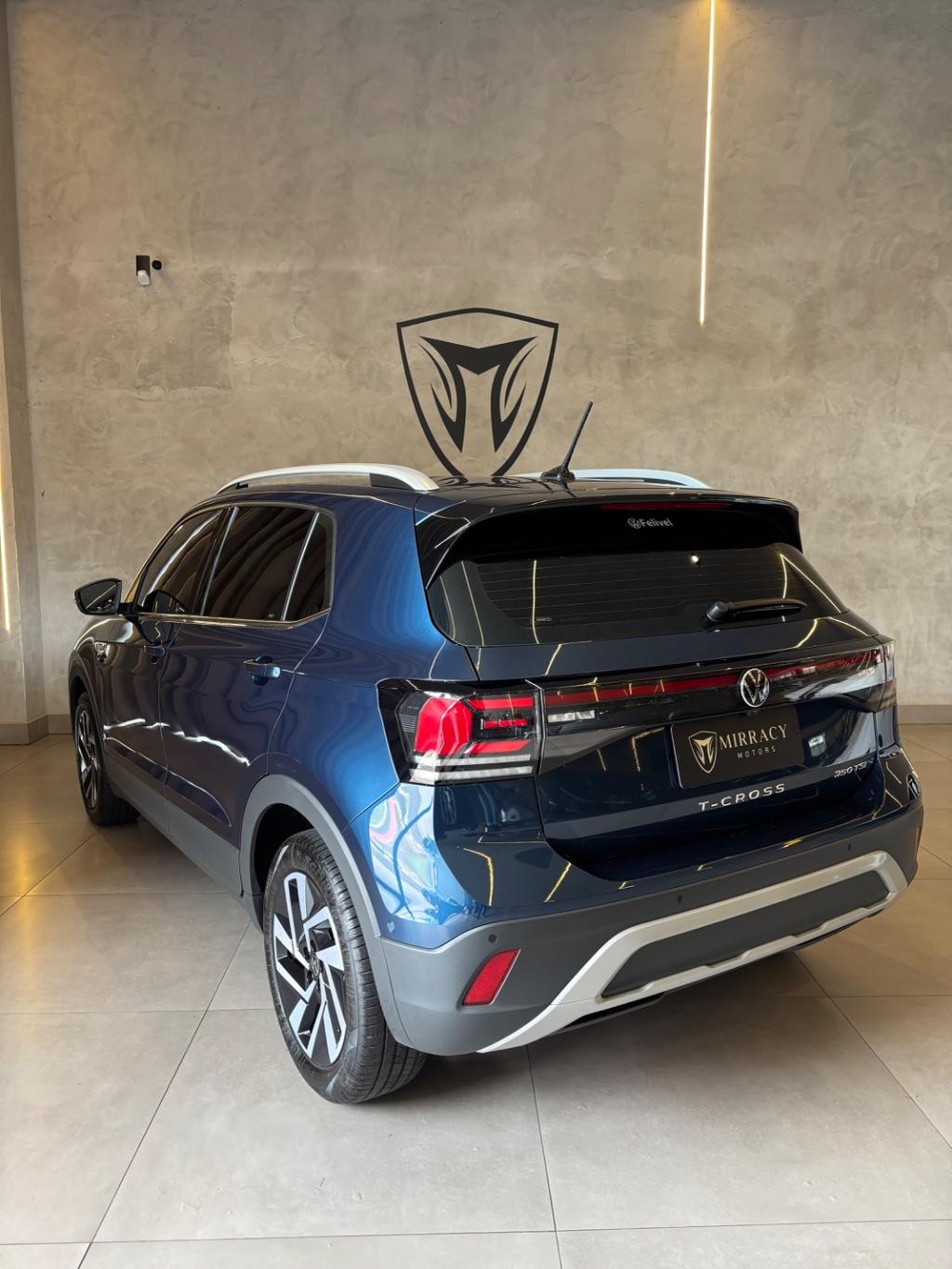 VOLKSWAGEN T-Cross - Foto