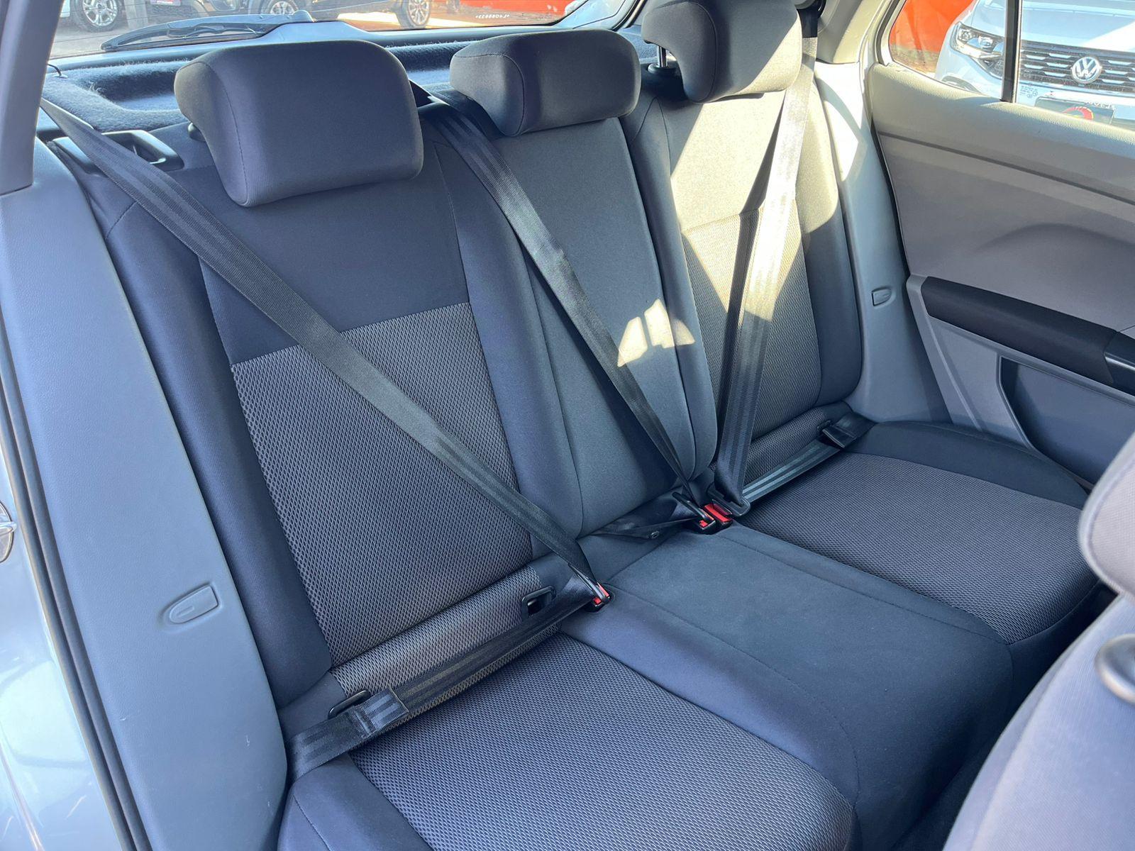 VOLKSWAGEN T-Cross - Foto