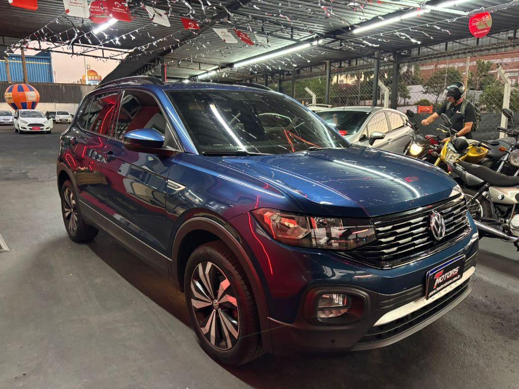 VOLKSWAGEN T-Cross - Foto