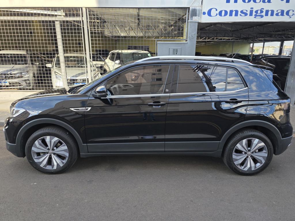 VOLKSWAGEN T-Cross - Foto