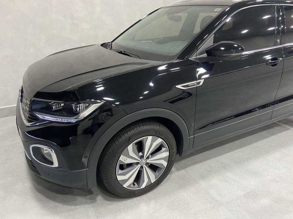 VOLKSWAGEN T-Cross - Foto