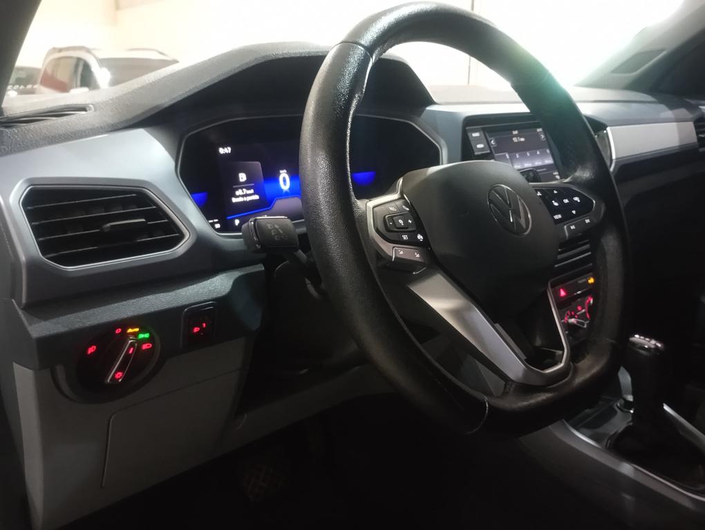 VOLKSWAGEN T-Cross - Foto
