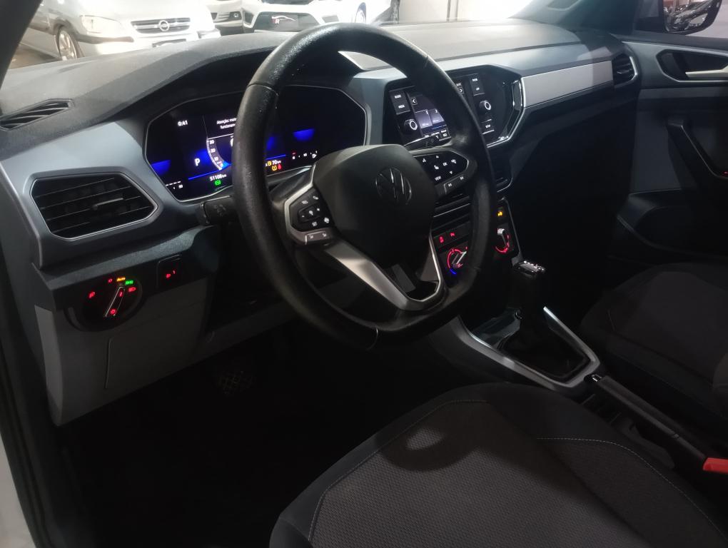 VOLKSWAGEN T-Cross - Foto