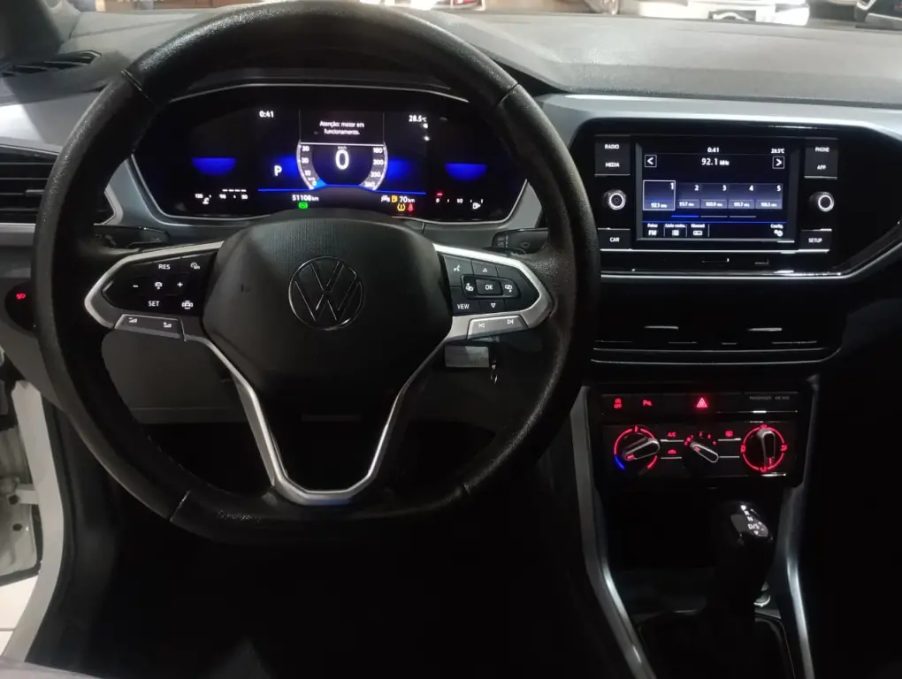VOLKSWAGEN T-Cross - Foto