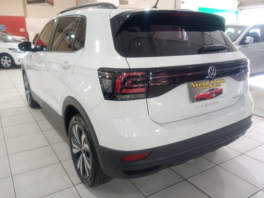 VOLKSWAGEN T-Cross - Foto