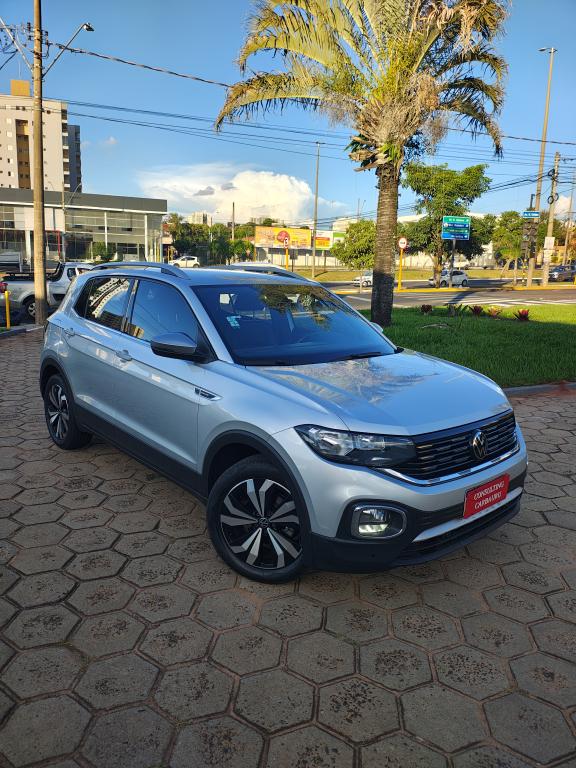 VOLKSWAGEN T-Cross - Foto