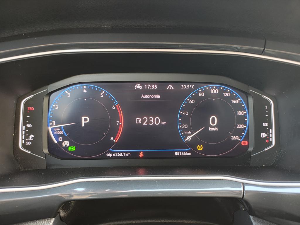 VOLKSWAGEN T-Cross - Foto
