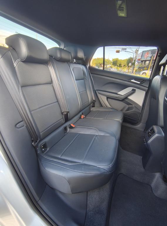 VOLKSWAGEN T-Cross - Foto