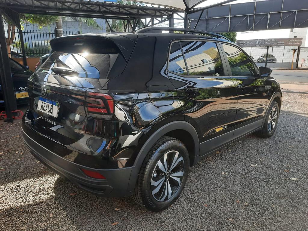 VOLKSWAGEN T-Cross - Foto