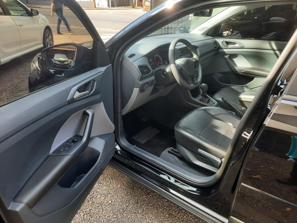 VOLKSWAGEN T-Cross - Foto