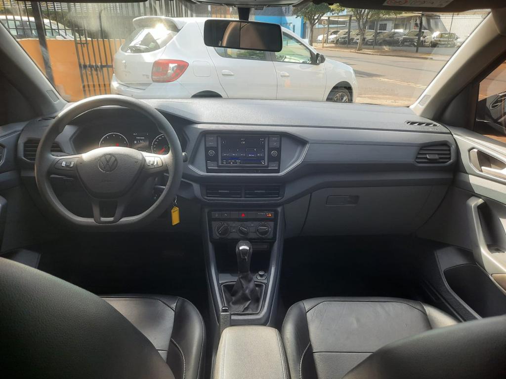 VOLKSWAGEN T-Cross - Foto