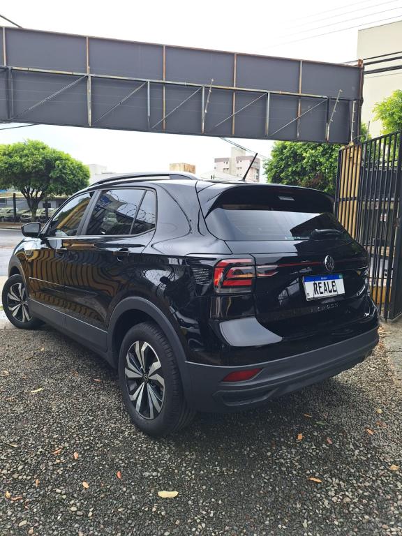 VOLKSWAGEN T-Cross - Foto