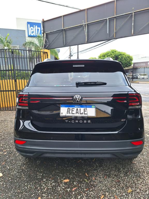 VOLKSWAGEN T-Cross - Foto