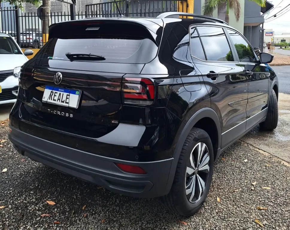 VOLKSWAGEN T-Cross - Foto
