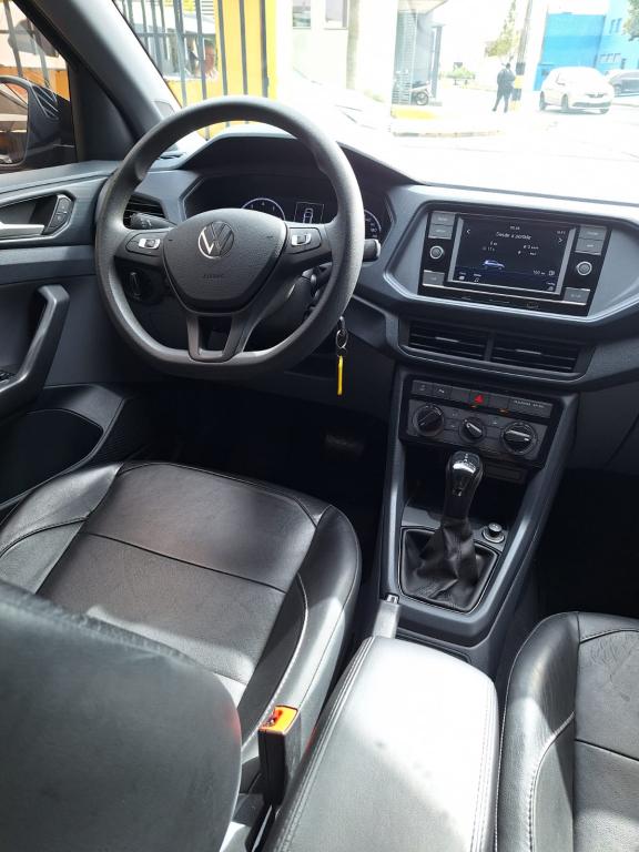VOLKSWAGEN T-Cross - Foto