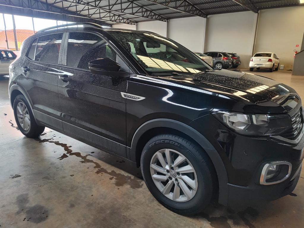 VOLKSWAGEN T-Cross - Foto
