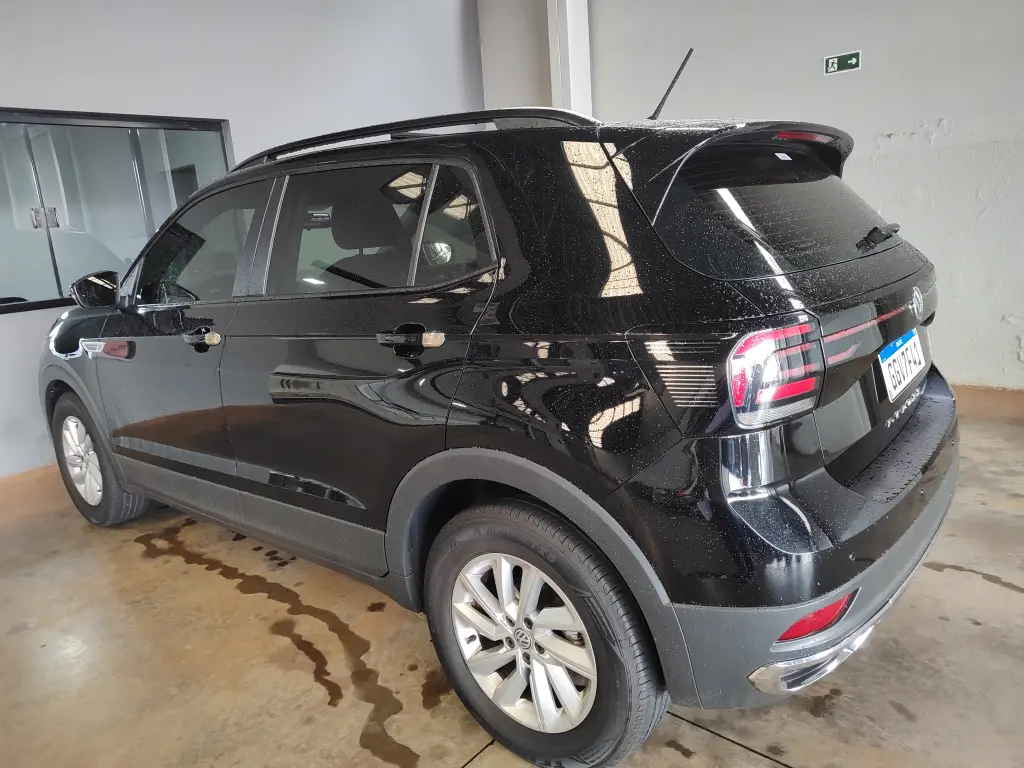 VOLKSWAGEN T-Cross - Foto