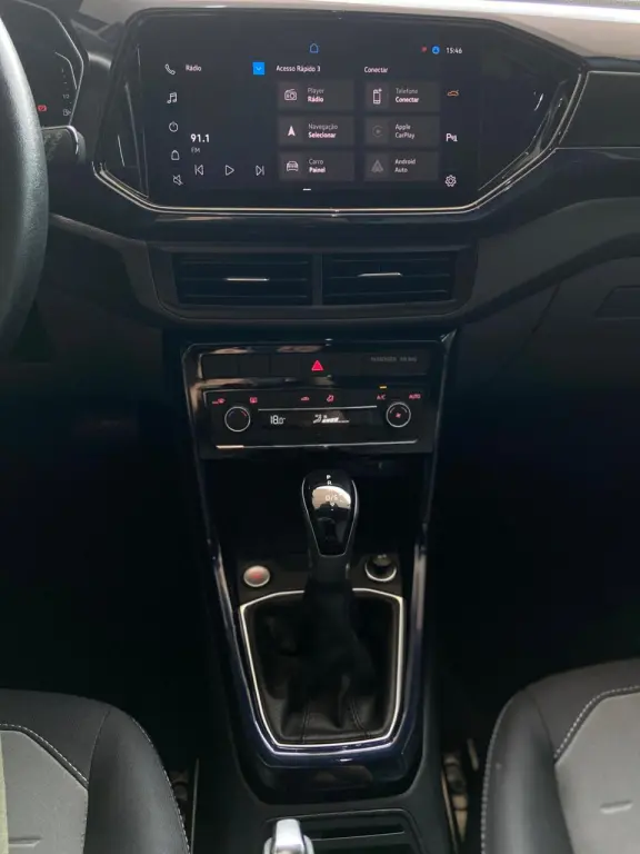 VOLKSWAGEN T-Cross - Foto