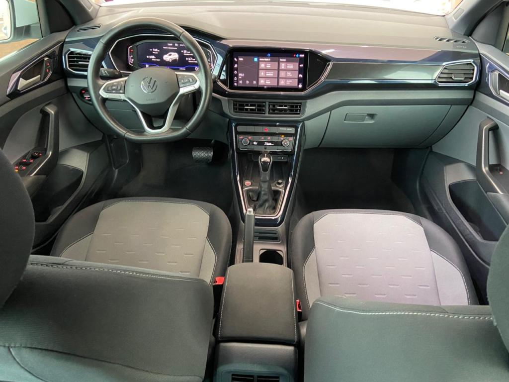 VOLKSWAGEN T-Cross - Foto