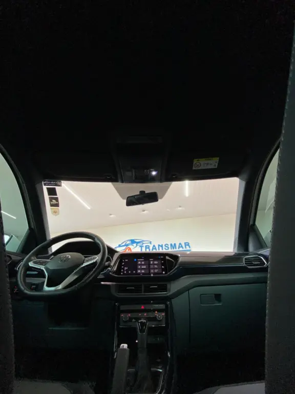 VOLKSWAGEN T-Cross - Foto