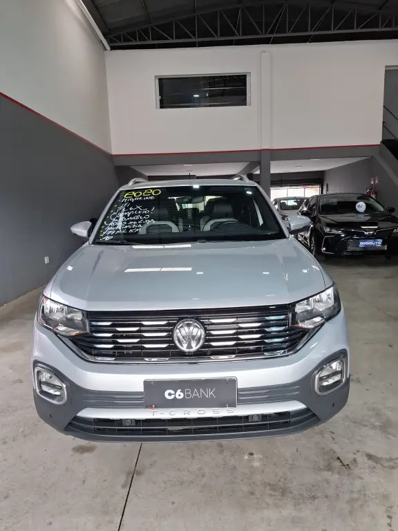 VOLKSWAGEN T-Cross - Foto