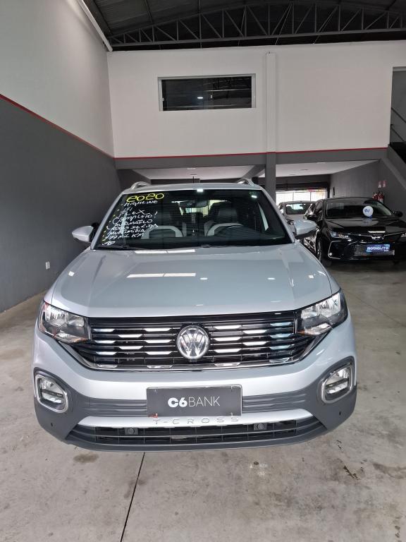 VOLKSWAGEN T-Cross - Foto