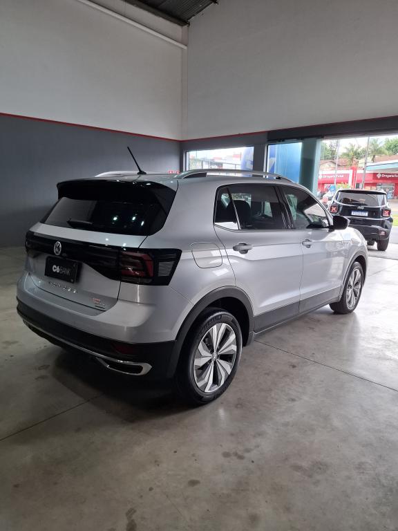 VOLKSWAGEN T-Cross - Foto