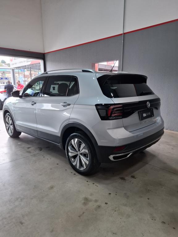 VOLKSWAGEN T-Cross - Foto