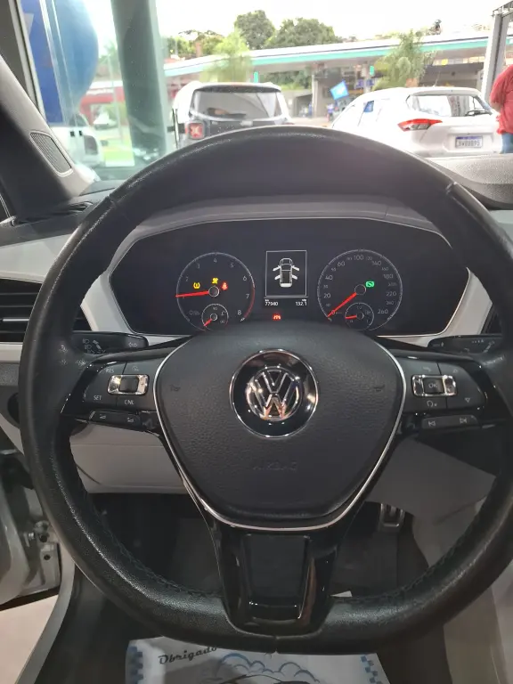 VOLKSWAGEN T-Cross - Foto