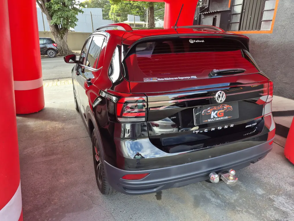 VOLKSWAGEN T-Cross - Foto