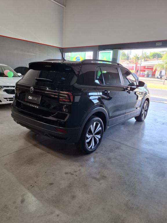 VOLKSWAGEN T-Cross - Foto