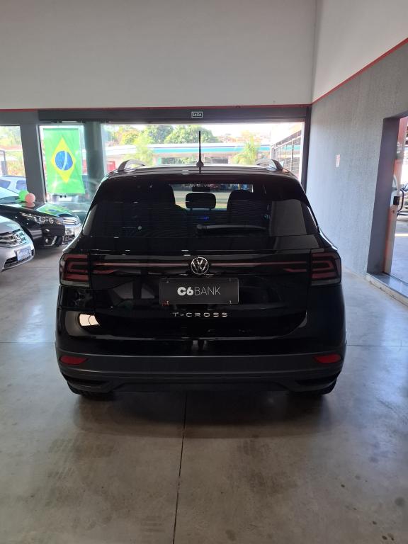 VOLKSWAGEN T-Cross - Foto