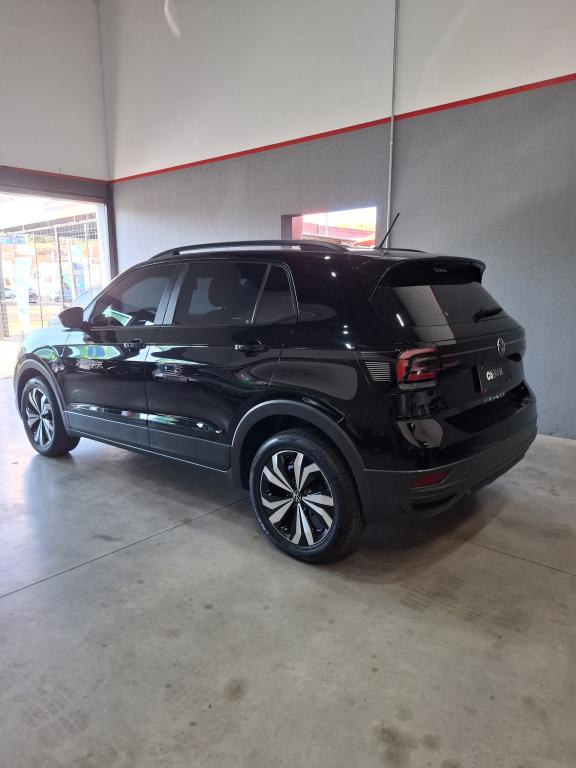 VOLKSWAGEN T-Cross - Foto