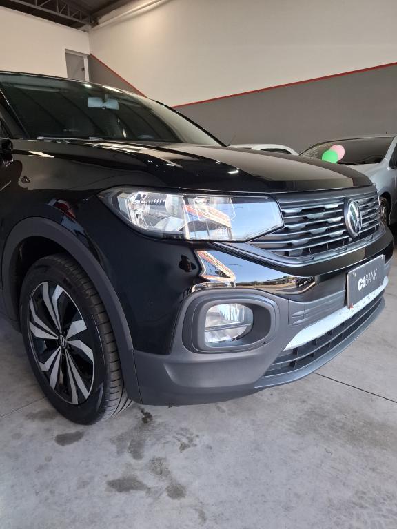 VOLKSWAGEN T-Cross - Foto