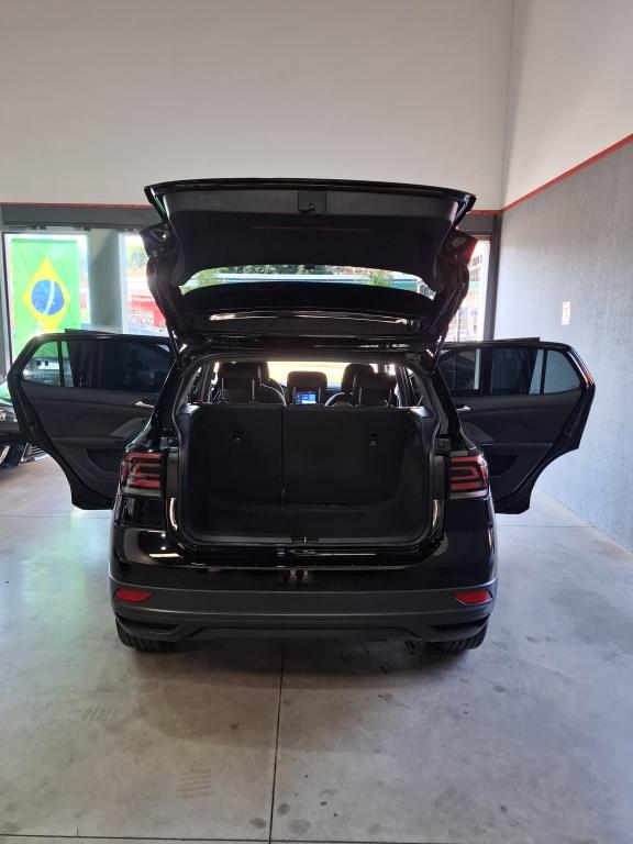 VOLKSWAGEN T-Cross - Foto