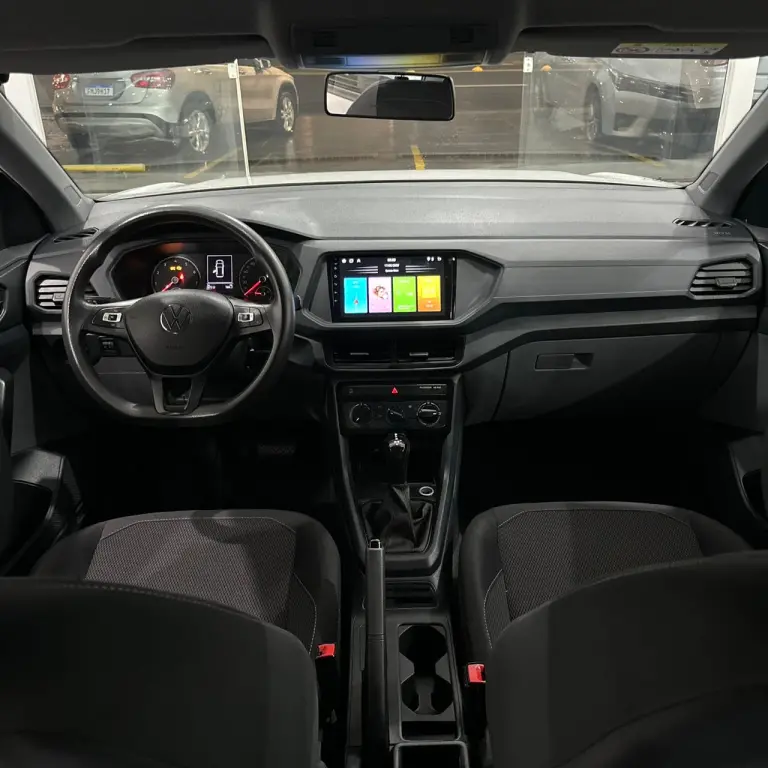 VOLKSWAGEN T-Cross - Foto