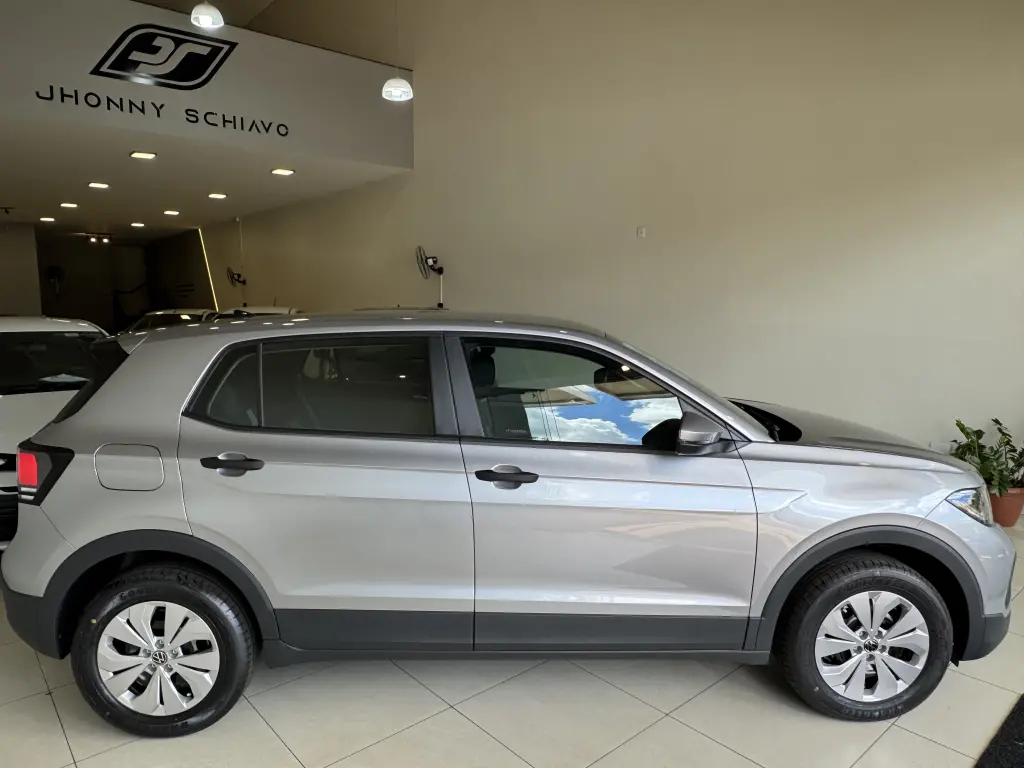 VOLKSWAGEN T-Cross - Foto