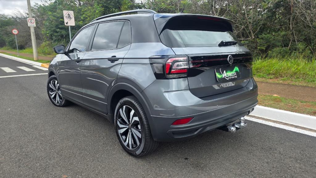 VOLKSWAGEN T-Cross - Foto