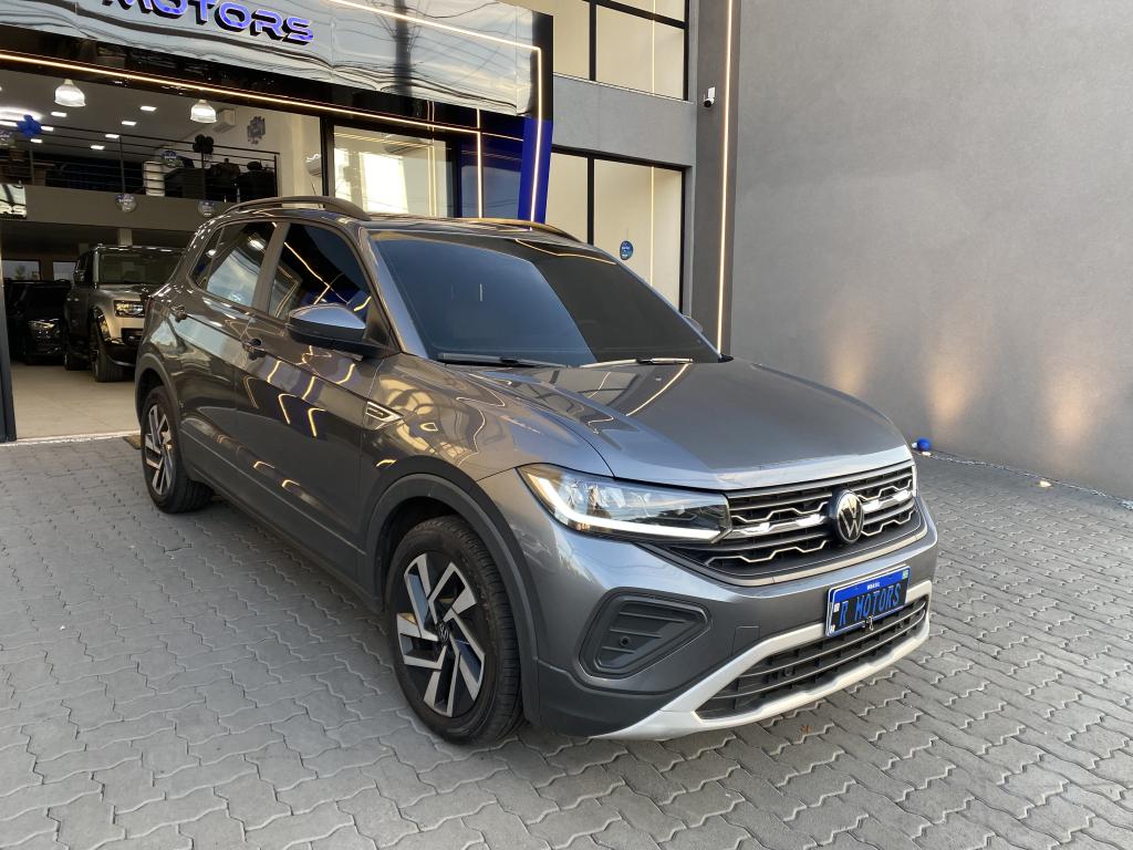 VOLKSWAGEN T-Cross - Foto