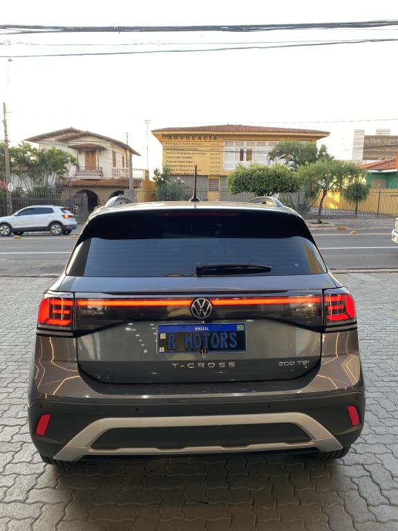 VOLKSWAGEN T-Cross - Foto
