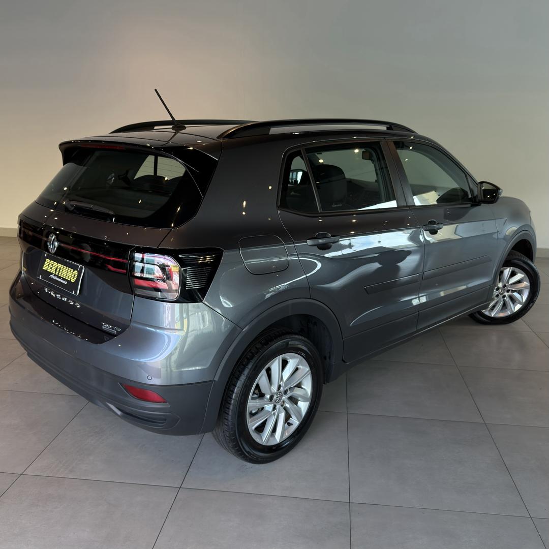 VOLKSWAGEN T-Cross - Foto