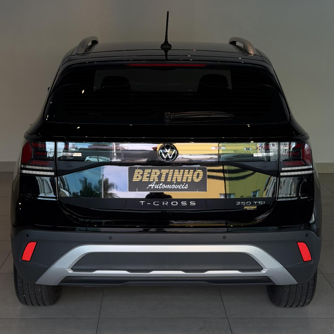 VOLKSWAGEN T-Cross - Foto