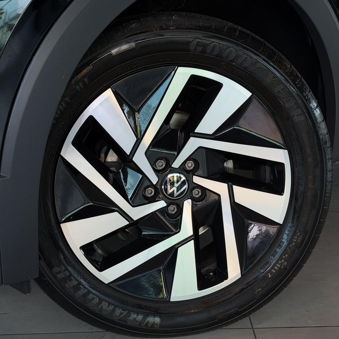 VOLKSWAGEN T-Cross - Foto