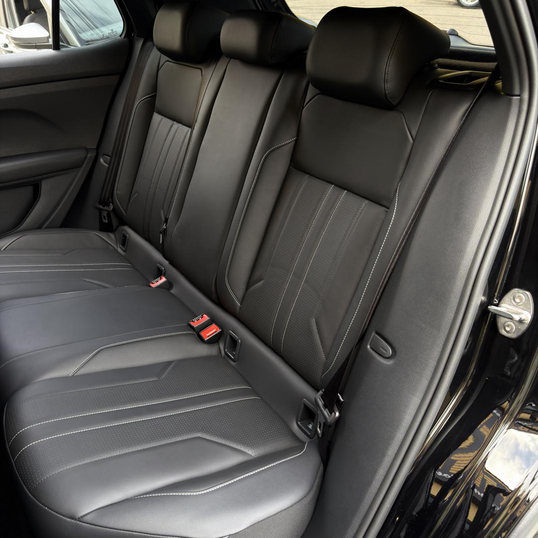 VOLKSWAGEN T-Cross - Foto