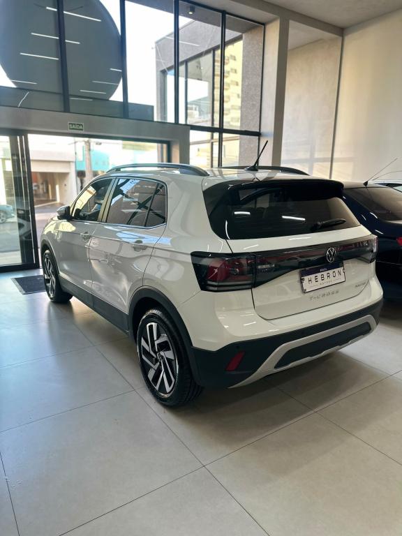 VOLKSWAGEN T-Cross - Foto