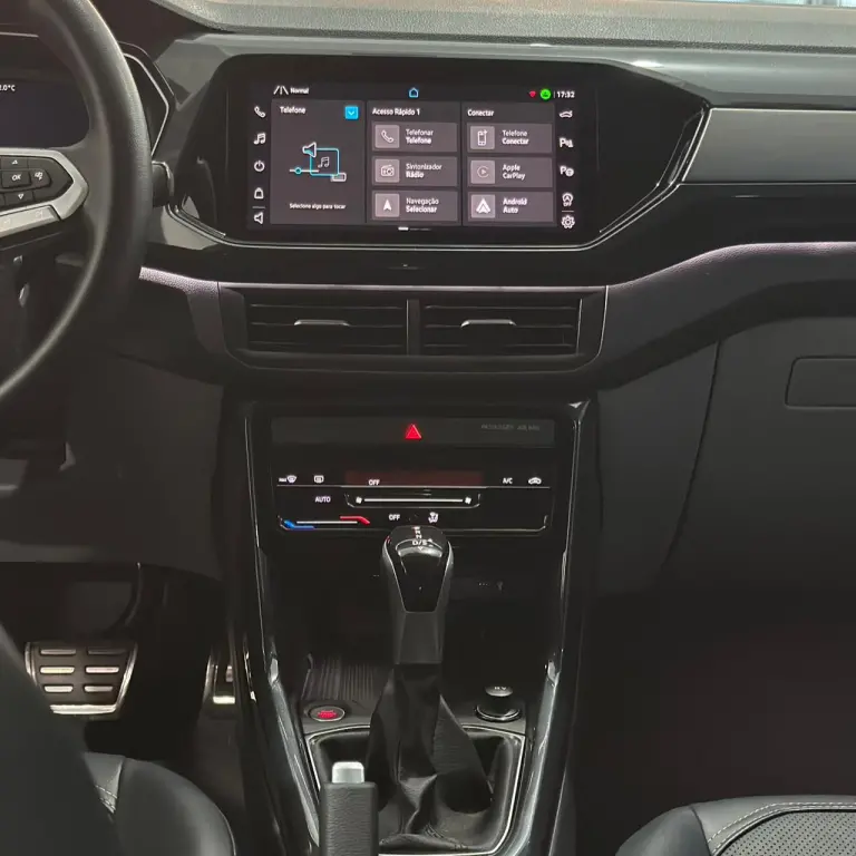 VOLKSWAGEN T-Cross - Foto
